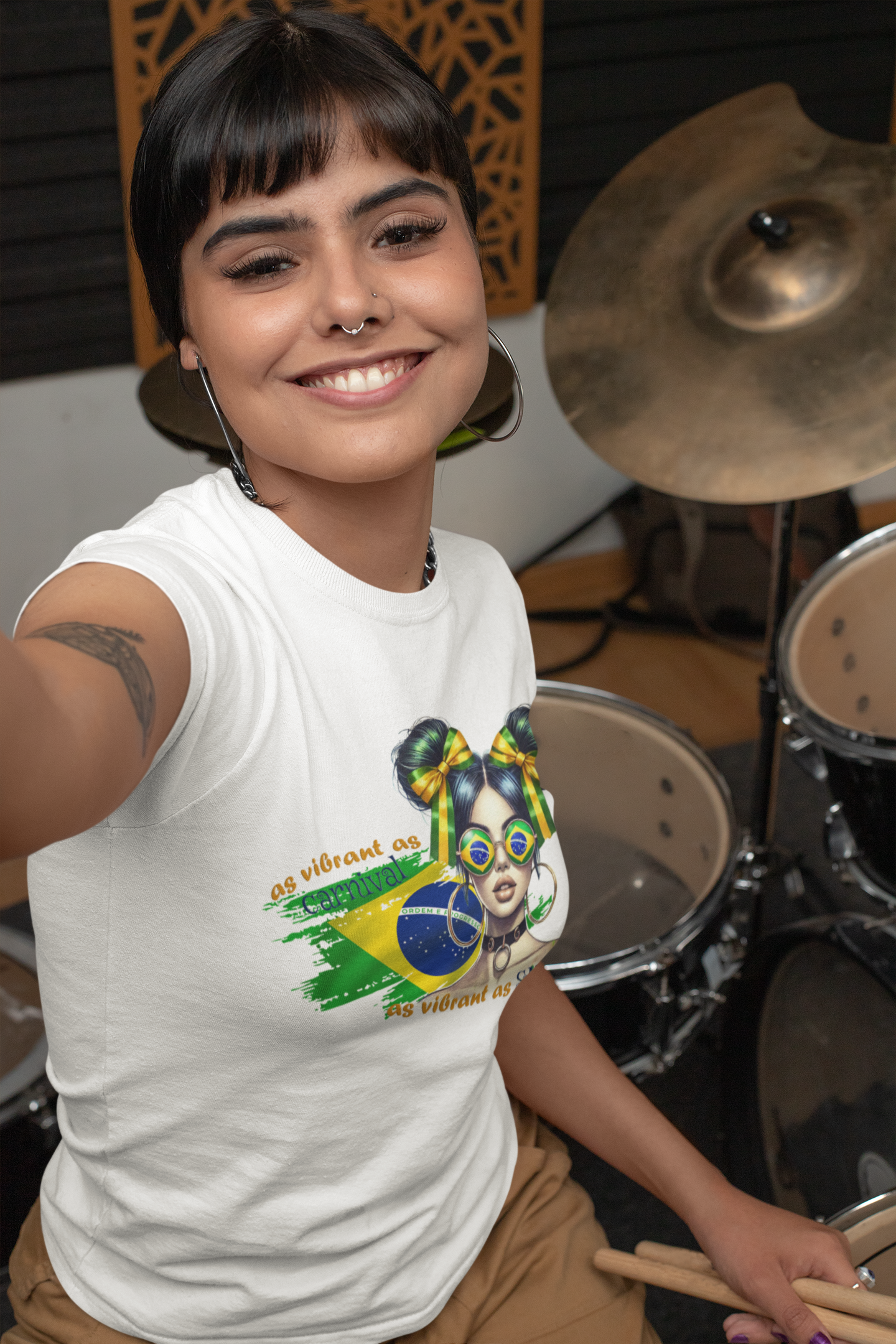 Vibrant Vibes, Brazilian Soul [T-Shirt]